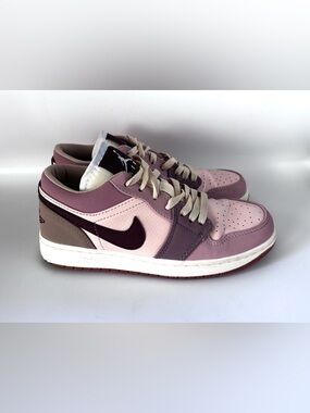 Air Jordan Size 5.5 Low Dark Pony Sneakers Shoes in Smoky Mauve and Pink Creases